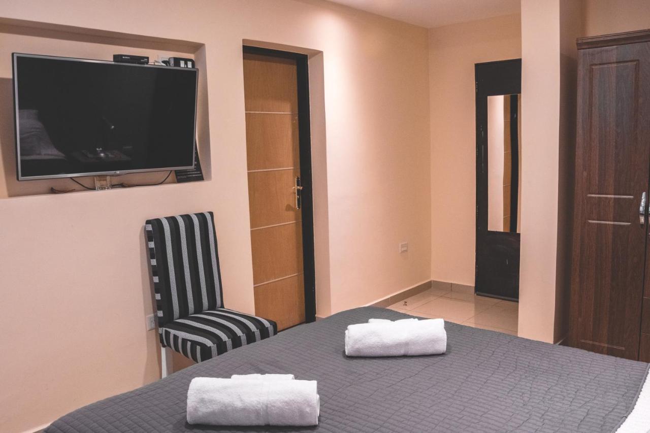 Hotel Posada Las Lengas Veintiocho de Noviembre Eksteriør billede