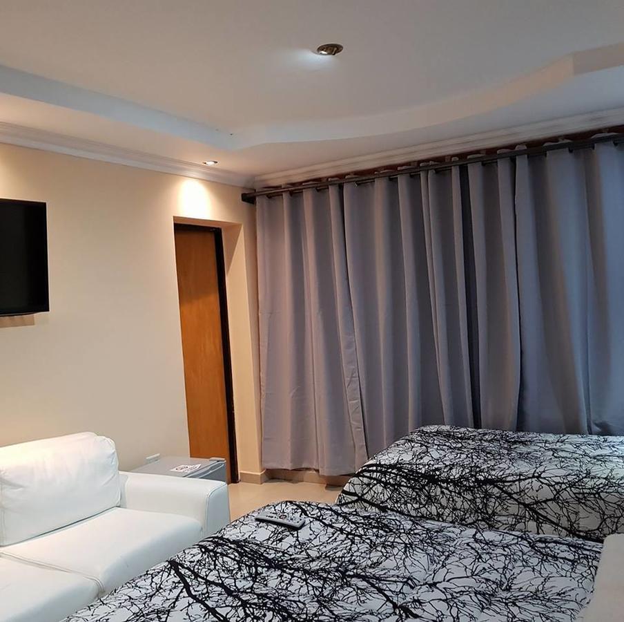 Hotel Posada Las Lengas Veintiocho de Noviembre Eksteriør billede